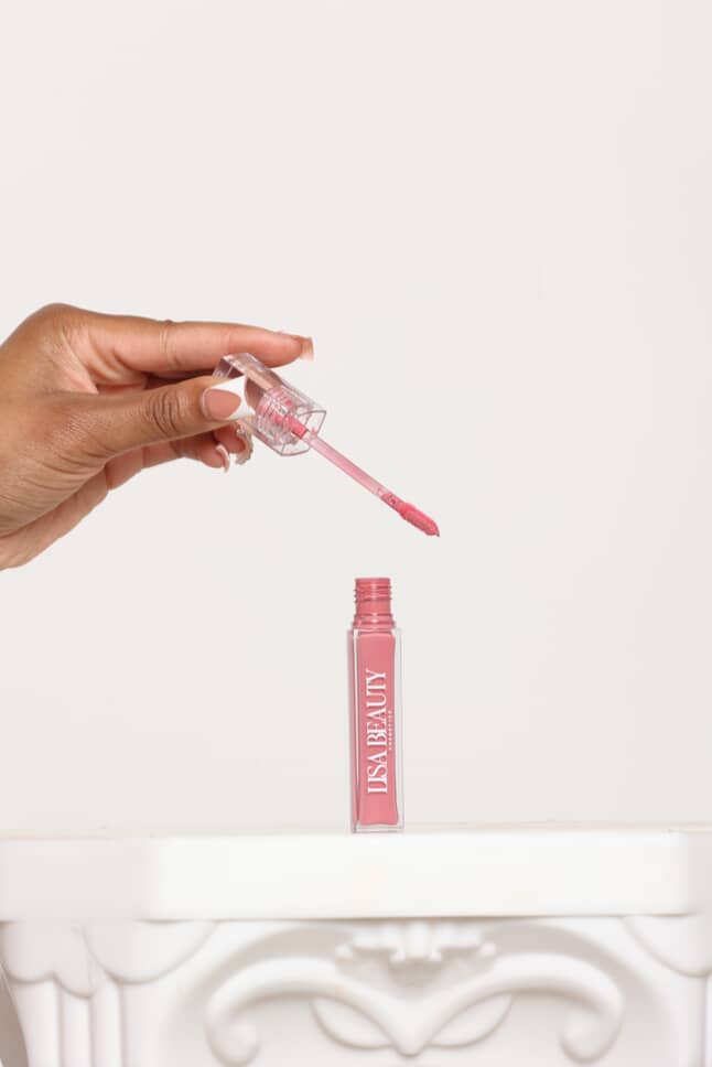 Adore Gloss
